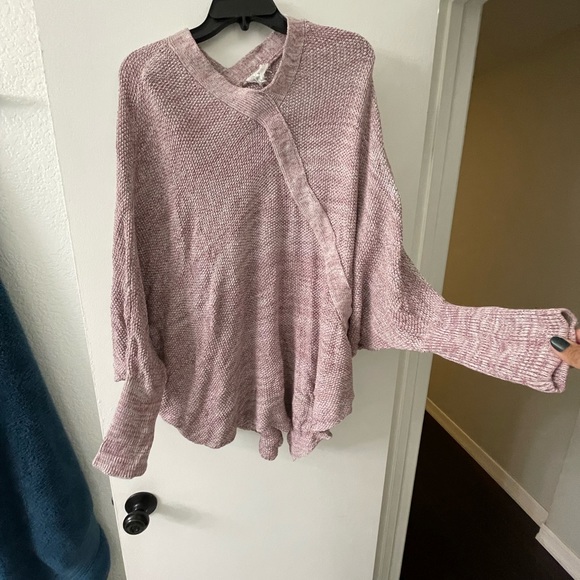 Poncho - Picture 3 of 4